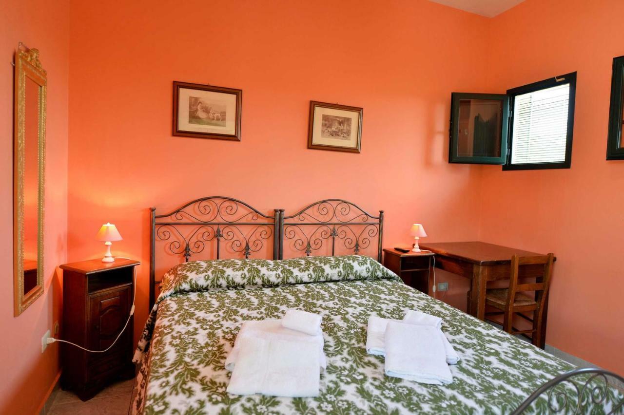Agriturismo Santa Chiara Alezio Luaran gambar