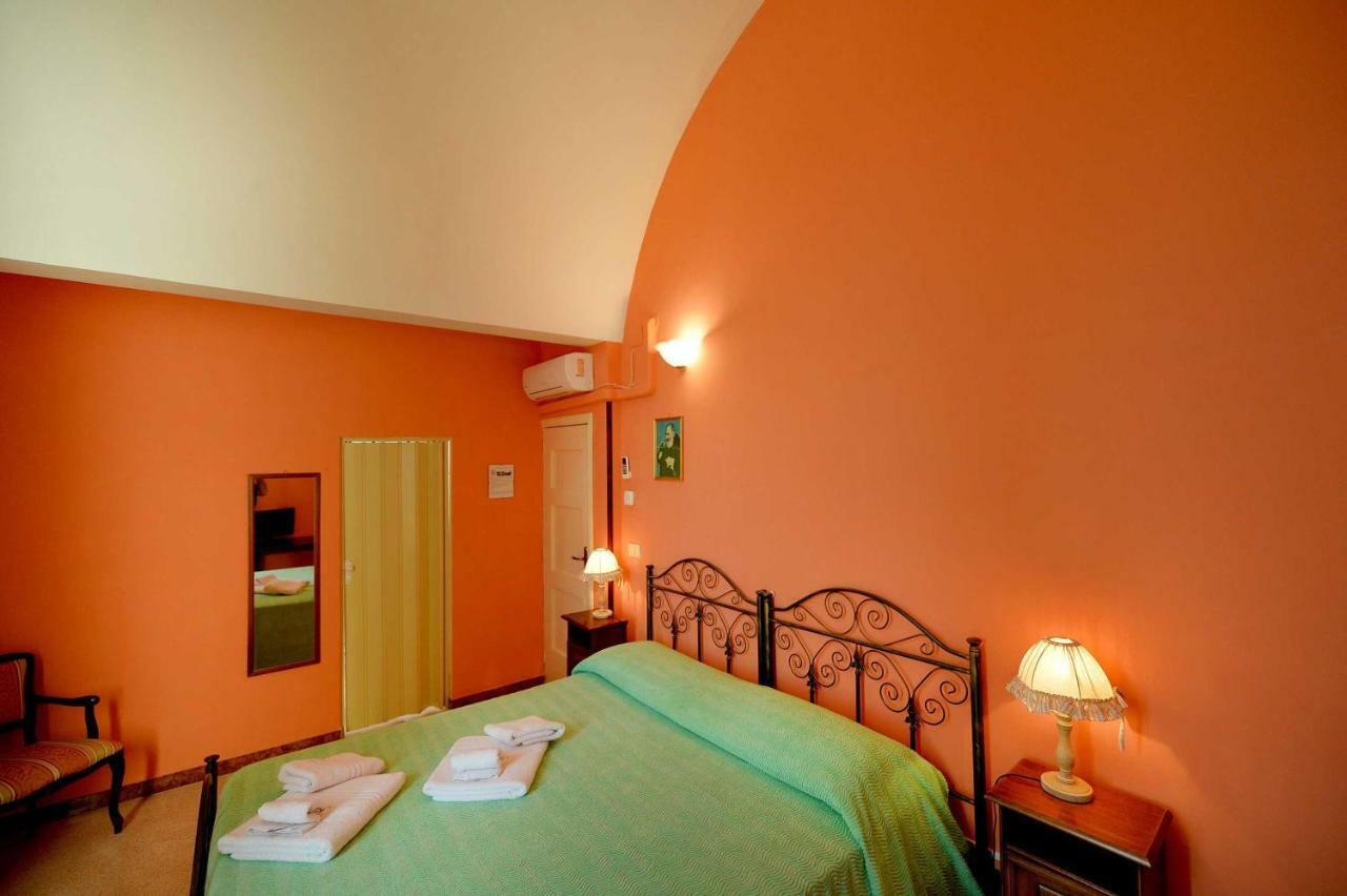 Agriturismo Santa Chiara Alezio Luaran gambar