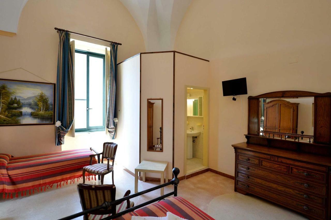 Agriturismo Santa Chiara Alezio Luaran gambar